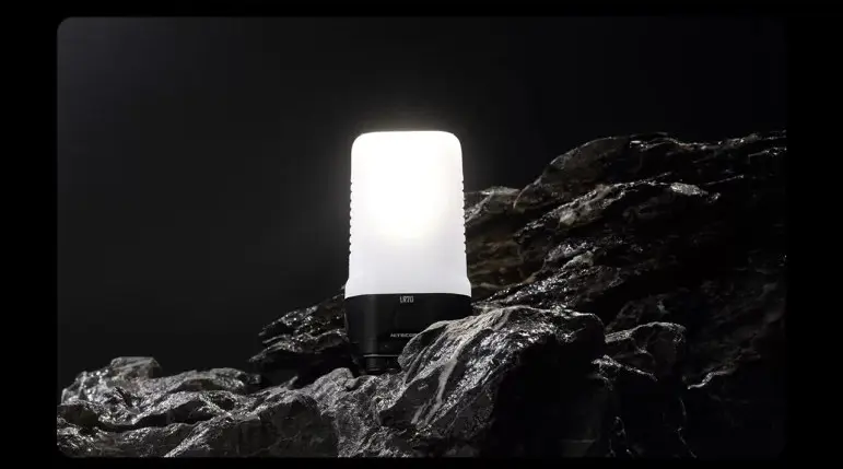 nitecore-lr70-lampe-lanterne-360.webp